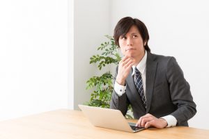 銀行カードローンの審査基準は厳しい？