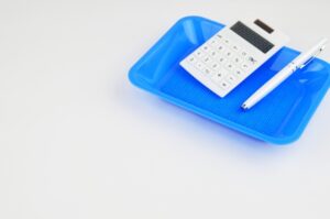 プロミスで即日融資を受けられるのは何時まで？